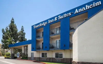 Travelodge Inn & Suites by Wyndham Anaheim on Disneyland Dr