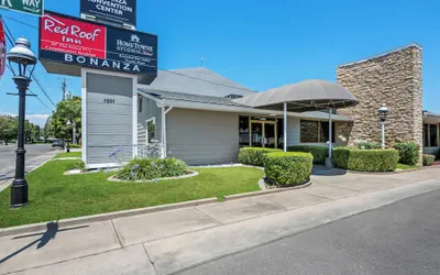 HomeTowne Studios by Red Roof Yuba City Bonanza – Marysville