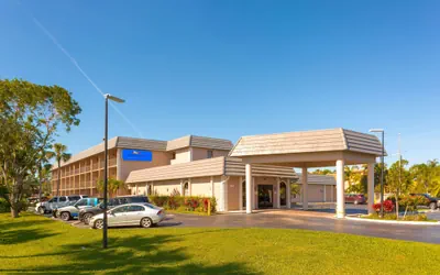 Baymont by Wyndham Bonita Springs Naples North