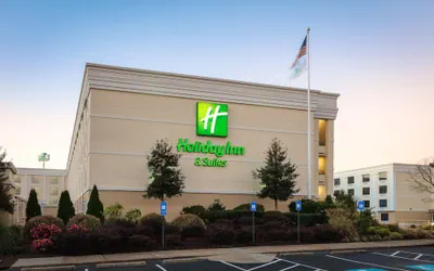 Holiday Inn Hotel & Suites Atlanta Airport-North by IHG