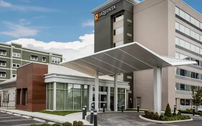 La Quinta Inn & Suites by Wyndham Virginia Beach