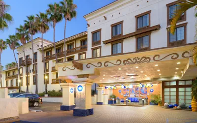 Courtyard by Marriott Old Town