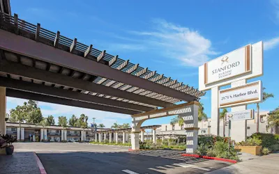 Stanford Inn & Suites Anaheim