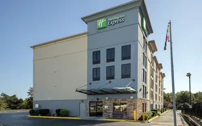 Holiday Inn Express Washington DC - BW Parkway by IHG