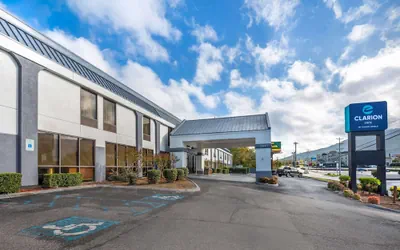 Clarion Inn near Lookout Mountain