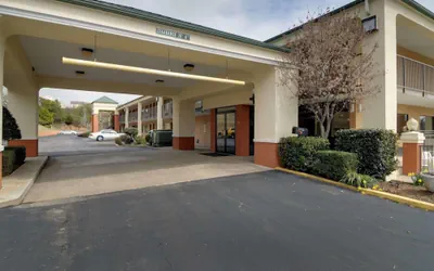 Quality Inn & Suites Clarksville