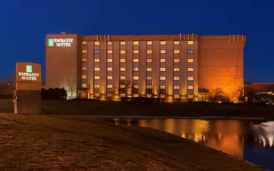 Embassy Suites by Hilton Chicago Schaumburg Woodfield