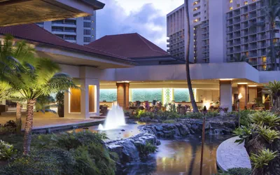 Hilton Hawaiian Village Waikiki Beach Resort