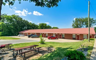Americas Best Value Inn & Suites Siloam Springs