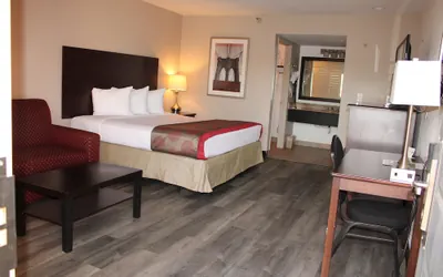 Infinity Inn & Suites