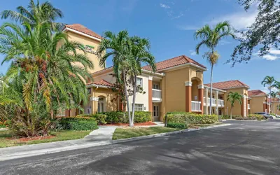 Extended Stay America Suites Boca Raton Commerce