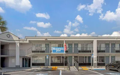 Rodeway Inn Orange Park - Jacksonville near Naval Air Station