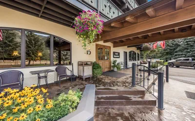 Best Western Tyrolean Lodge