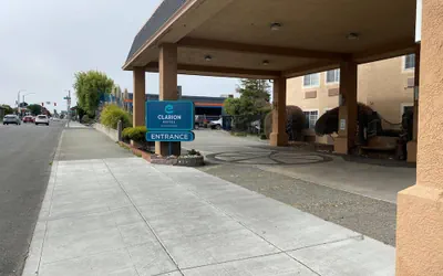 Clarion Hotel By Humboldt Bay