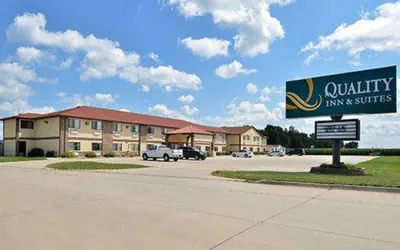 Quality Inn & Suites Grinnell near University