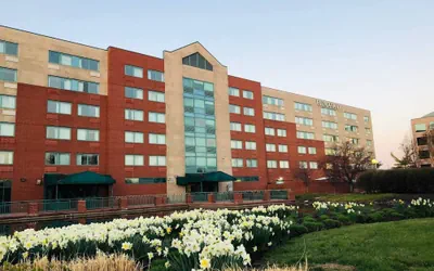 Elimwood Hotel, a Ramada by Wyndham