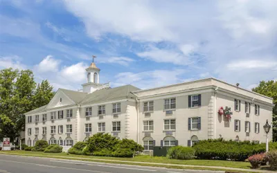 Best Western PLUS Morristown Inn-Florham Park