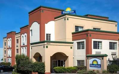 Days Inn by Wyndham Fremont