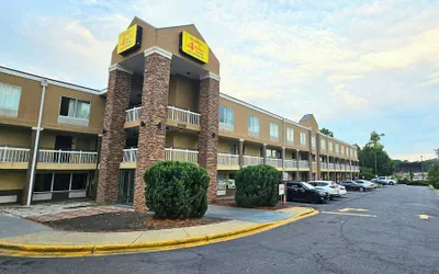 Studios & Suites 4 Less Charlotte