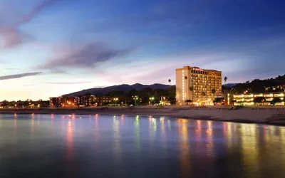 Crowne Plaza Ventura Beach by IHG