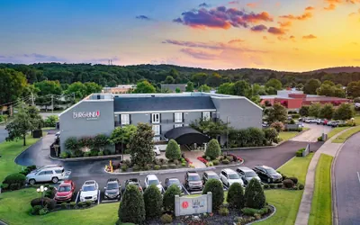 The Burgundy Hotel, Tapestry Collection by Hilton