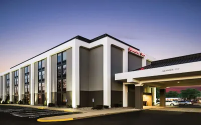 Hampton Inn West Springfield