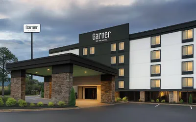 Garner Hotel August West by IHG