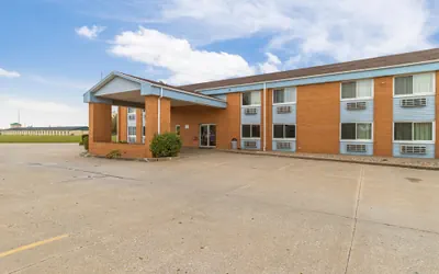 Motel 6 Davenport, IA