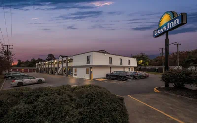 Days Inn by Wyndham Chesapeake