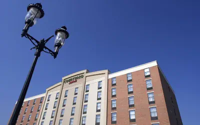 Courtyard by Marriott Hamilton