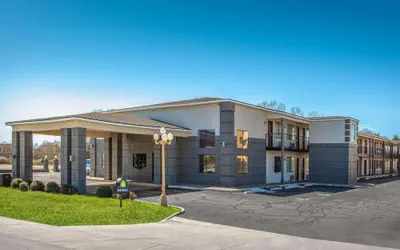 Days Inn by Wyndham Waco Near Downtown/University