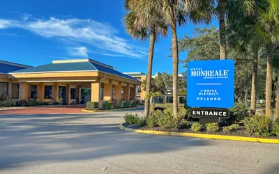 Hotel Monreale Express and Studios IDrive District