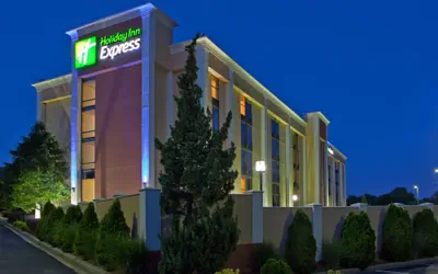 Holiday Inn Express Washington DC East - Andrews AFB by IHG