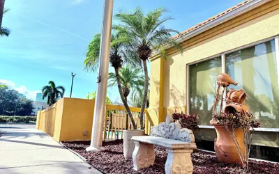 La Quinta Inn & Suites by Wyndham Orlando Universal area