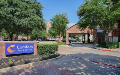 Comfort Inn & Suites North Dallas - Addison