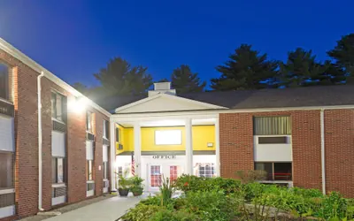 Days Inn by Wyndham Brunswick Bath Area