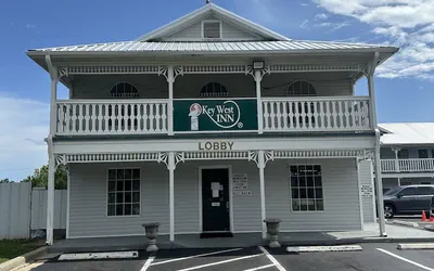 Key West Inn - Clanton