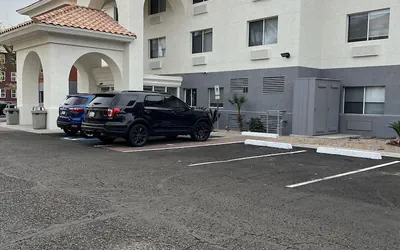 Holiday Inn Express & Suites Phoenix - Mesa West by IHG