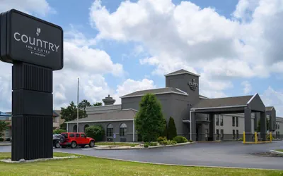 Country Inn & Suites by Radisson, Greenfield, IN