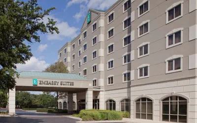 Embassy Suites by Hilton Austin Arboretum