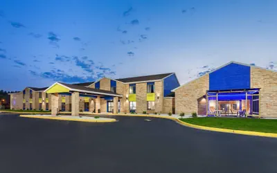 Days Inn by Wyndham Eagle River
