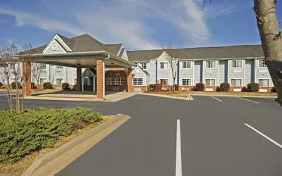 Americas Best Value Inn & Suites McDonough