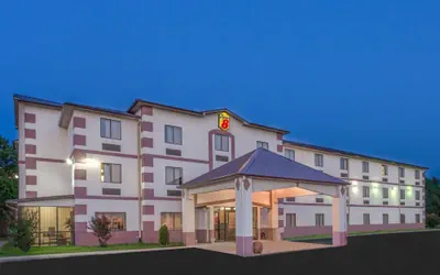 Super 8 by Wyndham Jackson/Ridgeland