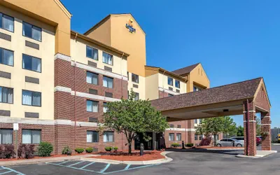 Comfort Inn Warren - Detroit North