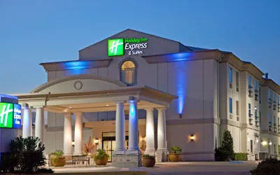 Holiday Inn Express & Suites College Station by IHG