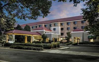 Courtyard by Marriott Sacramento Midtown