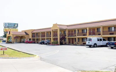 Econo Lodge McAlester