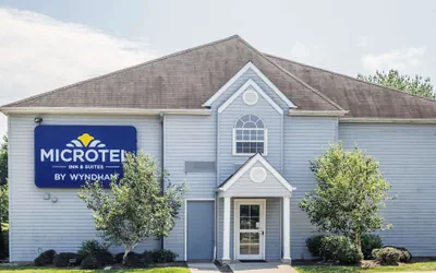 Microtel Inn & Suites by Wyndham Bethel/Danbury