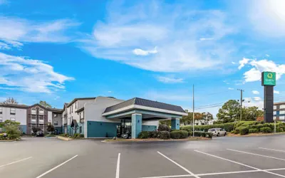 Quality Inn Marietta near Dobbins ARB