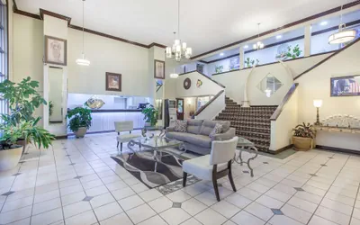 Super 8 by Wyndham Tyler TX